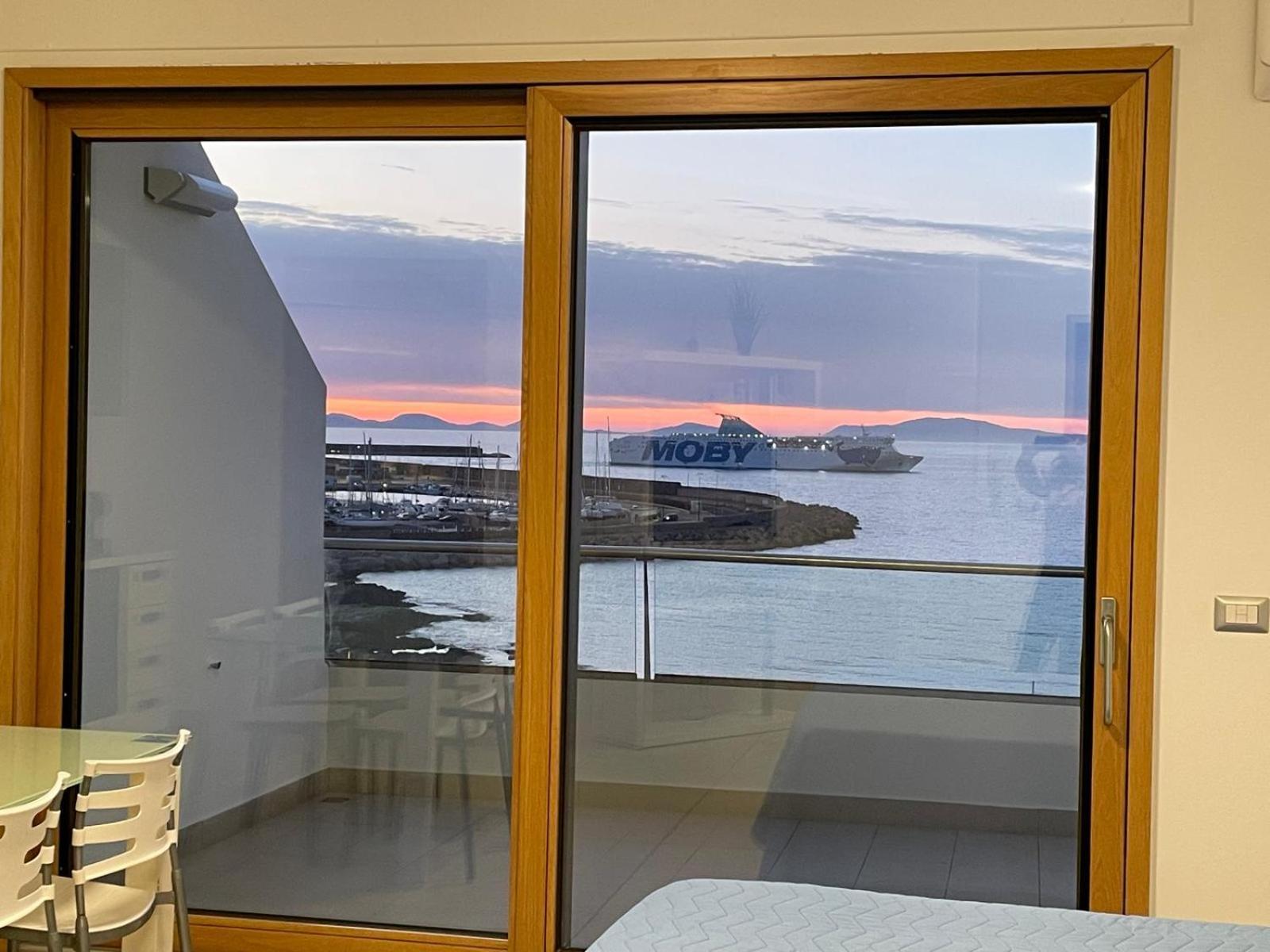 Casa Vacanza Acquamarina Porto Torres Luaran gambar