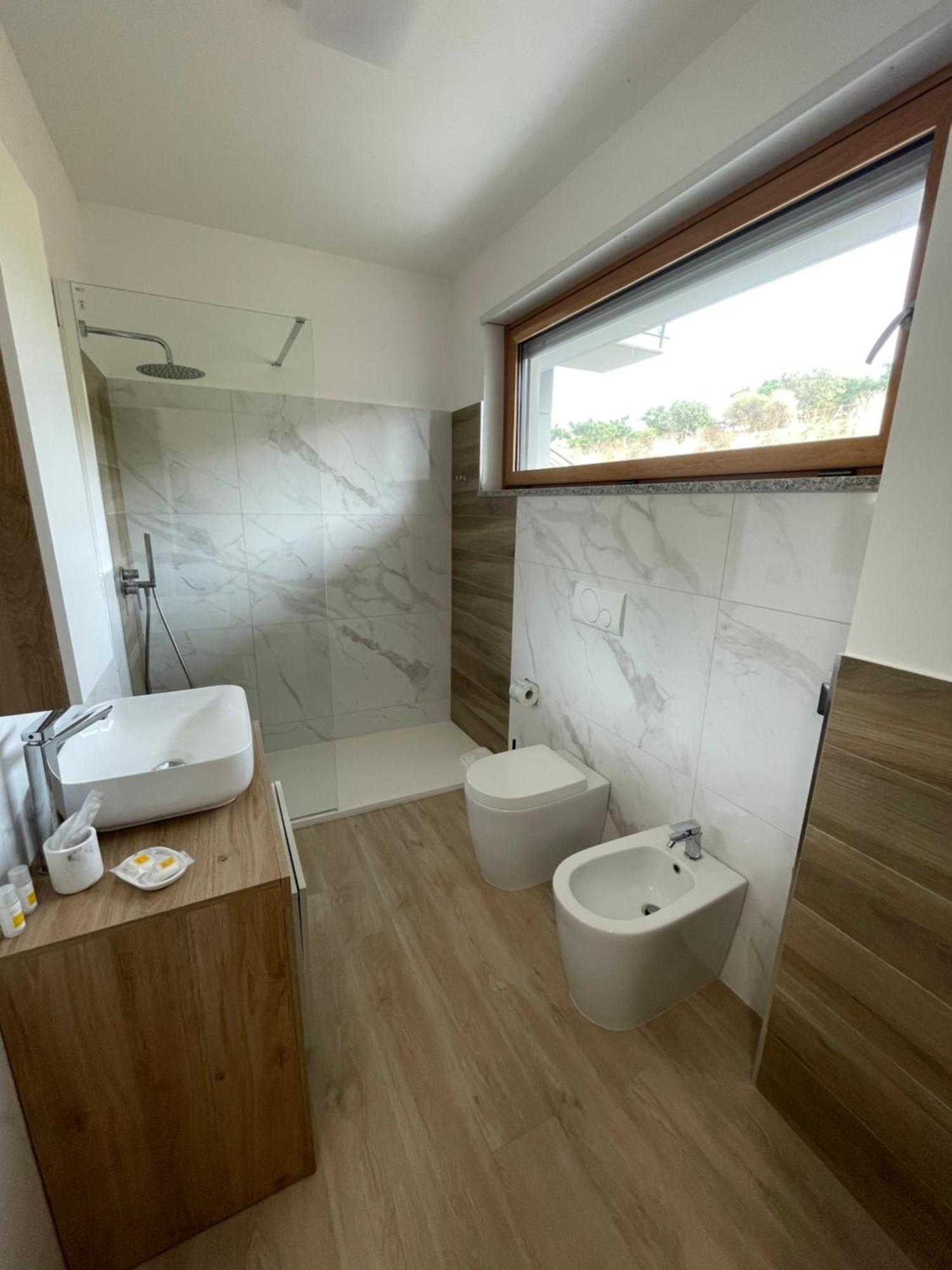 Casa Vacanza Acquamarina Porto Torres Luaran gambar